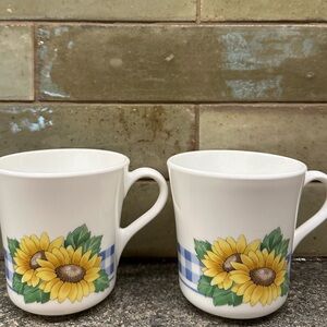 Corelle Sunflower Patterned Coffee Mugs - Set of 2